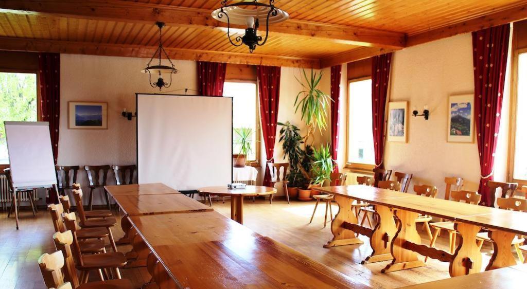 Hotel La Tour D'Ai Leysin Extérieur photo