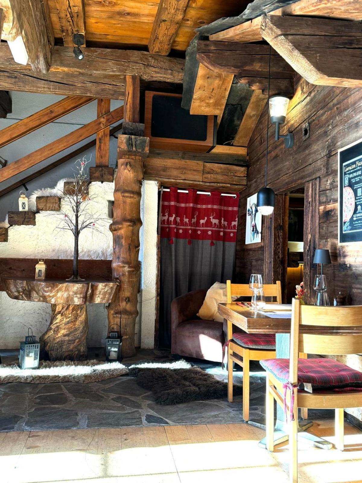 Hotel La Tour D'Ai Leysin Extérieur photo